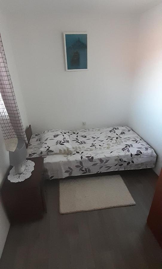 Ina 2 Apartment Фунтана Екстериор снимка